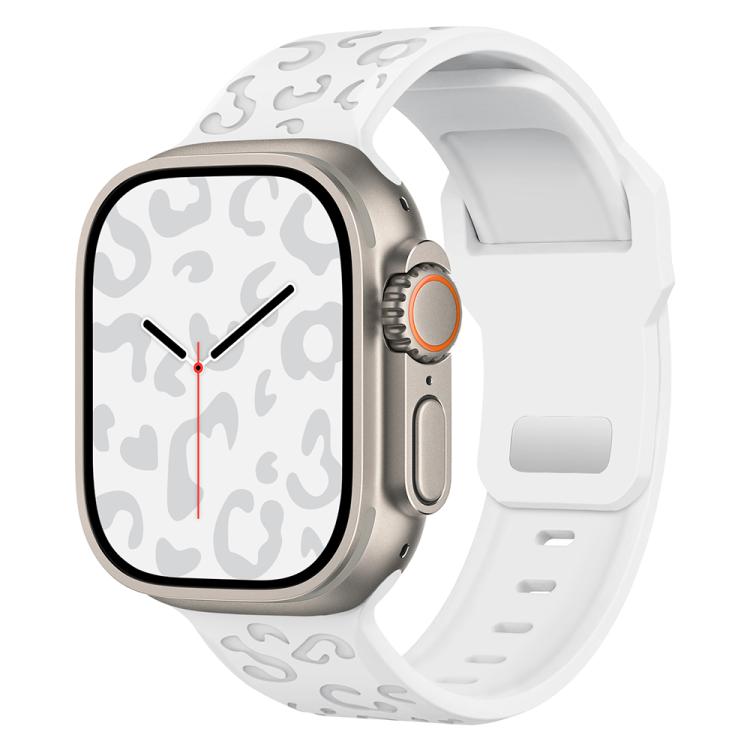 For Apple Watch 46mm / 49mm / 45mm / 44mm Buckle Concave Leopard Silicone Watch Band(White)
For Apple Watch 46mm / 49mm / 45mm / 44mm Buckle Concave Leopard Silicone Watch Band(White)