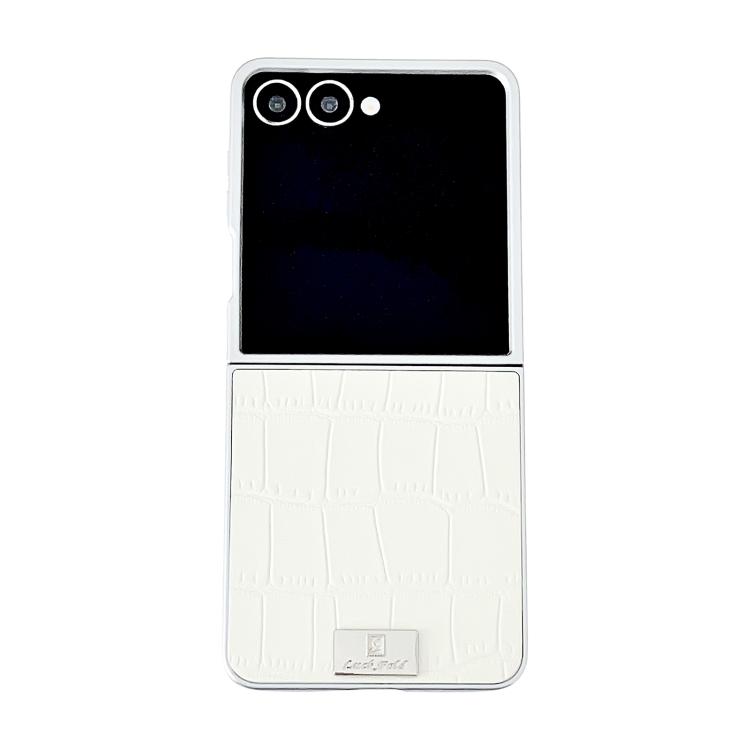 For Samsung Galaxy Z Flip7 5G Silver Edge Crocodile Pattern Foldable Phone Case(White)
For Samsung Galaxy Z Flip7 5G Silver Edge Crocodile Pattern Foldable Phone Case(White)