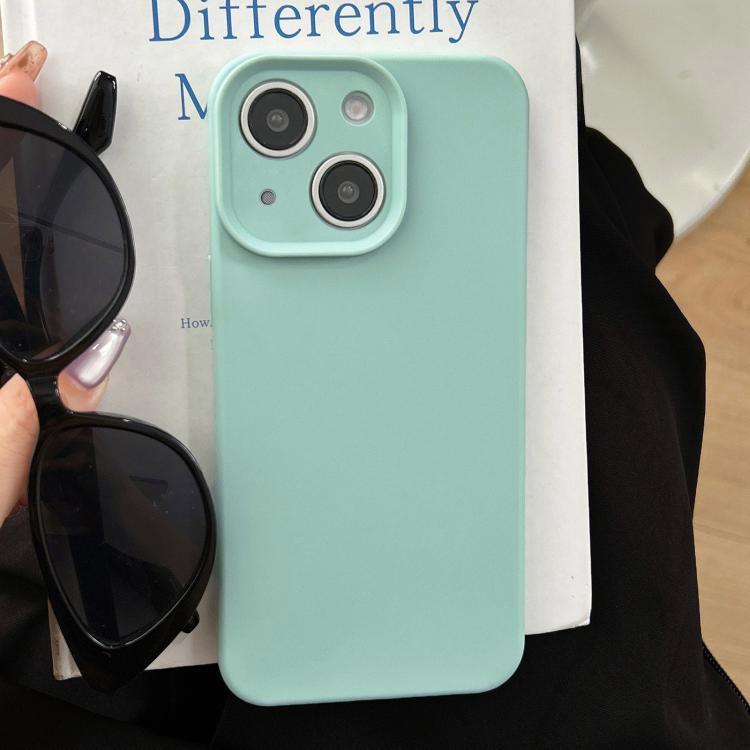 For iPhone 15 Precision Hole Camera Frame Solid Color Phone Case(Green)
For iPhone 15 Precision Hole Camera Frame Solid Color Phone Case(Green)