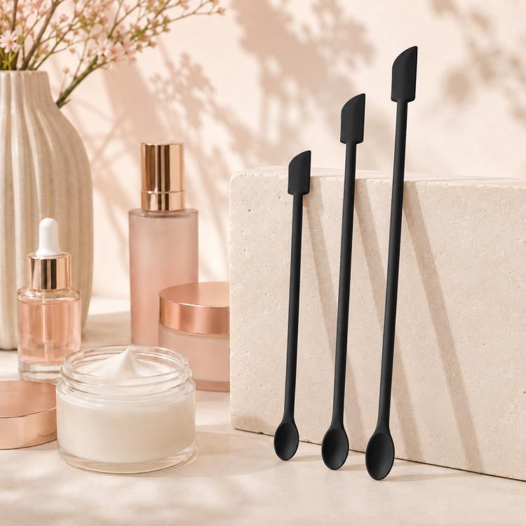 3pcs / Set Mini Double-headed Cosmetic Bottle Silicone Scraper Spoon(Black)
3pcs / Set Mini Double-headed Cosmetic Bottle Silicone Scraper Spoon(Black)