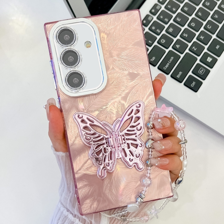 For Samsung Galaxy S25 5G Plating Glitter Lens Film Texture Butterfly Holder Wristband Phone Case(Pink Feathers)
For Samsung Galaxy S25 5G Plating Glitter Lens Film Texture Butterfly Holder Wristband Phone Case(Pink Feathers)