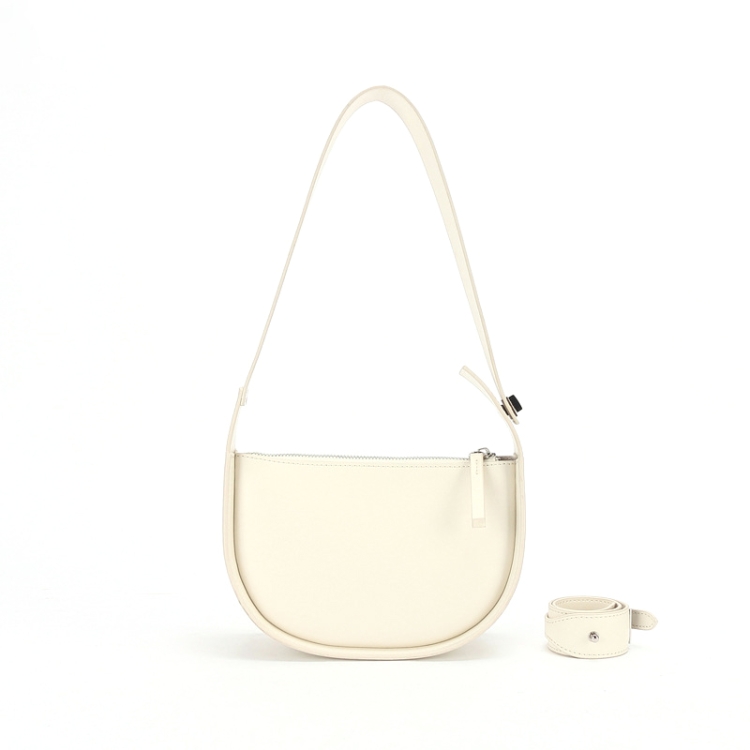 Niche Semi-Circular Saddle Underarm Bag Vintage Simple Shoulder Diagonal Bag(White)
Niche Semi-Circular Saddle Underarm Bag Vintage Simple Shoulder Diagonal Bag(White)