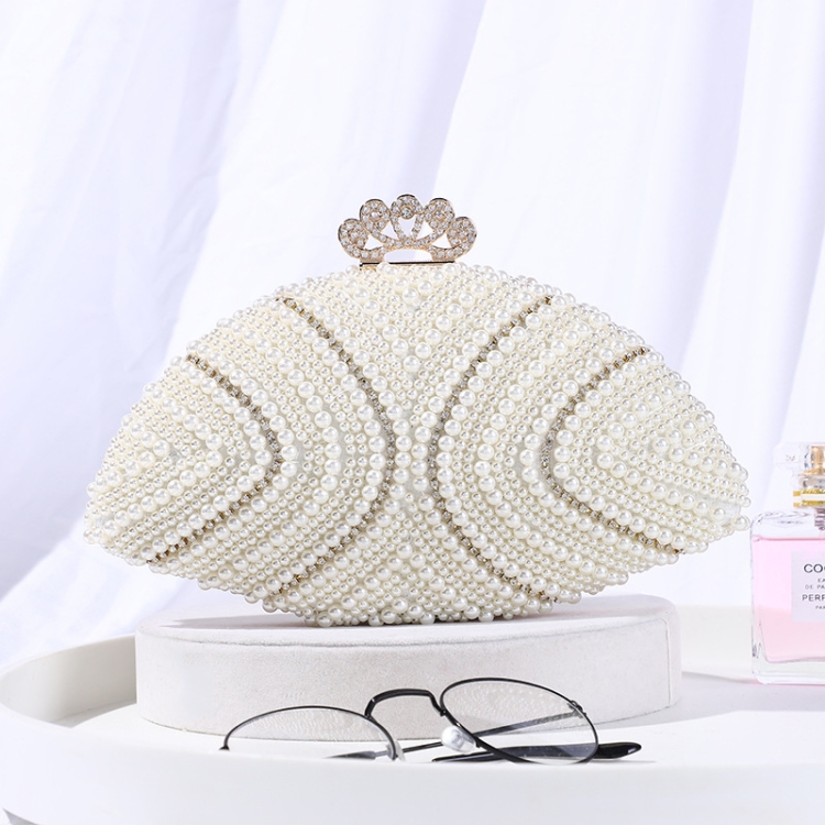 Ladies Evening Bag Pearl Small Bag Solid Color Soft Surface Lock Buckle Bag(White)
Ladies Evening Bag Pearl Small Bag Solid Color Soft Surface Lock Buckle Bag(White)