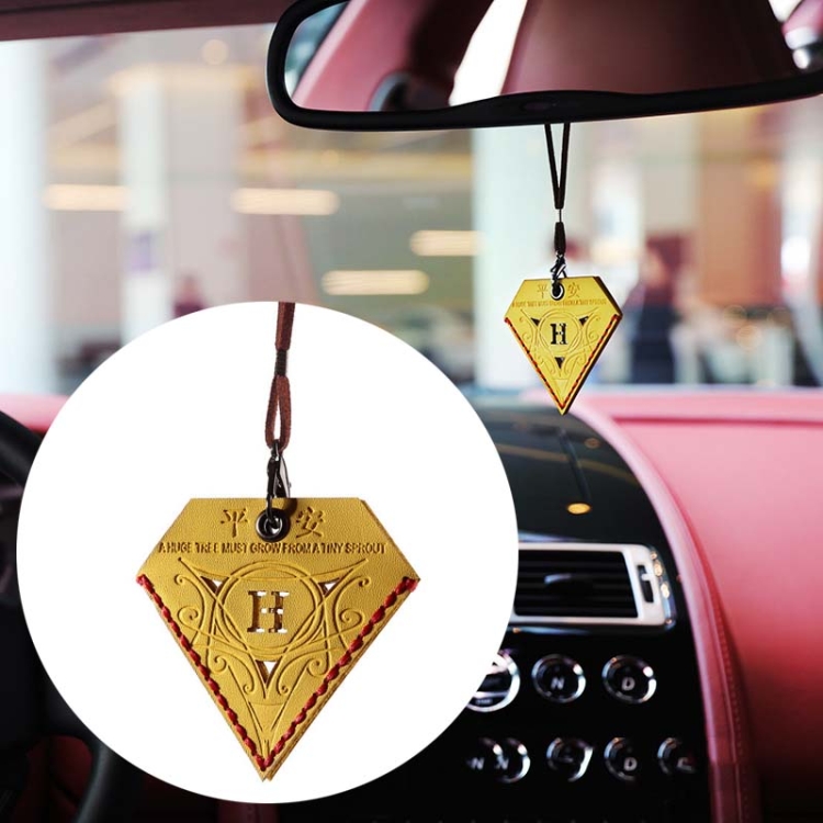 Car Pendant Triangular Ping An Charm Bag Leather Rearview Mirror Ornament(Yellow)
Car Pendant Triangular Ping An Charm Bag Leather Rearview Mirror Ornament(Yellow)