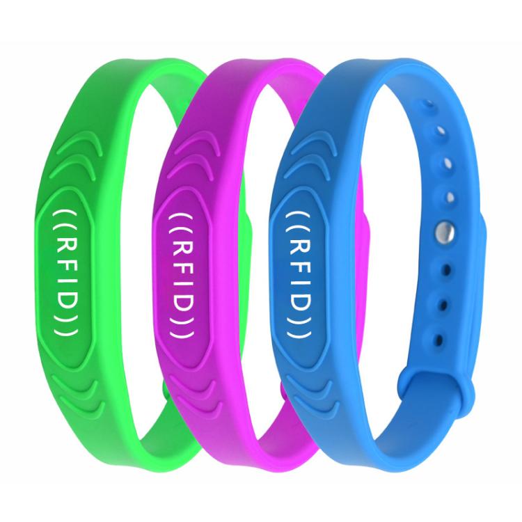 CD06 IC Chip NFC Waterproof Silicone RFID Wristbands
CD06 IC Chip NFC Waterproof Silicone RFID Wristbands