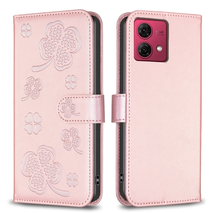 For Motorola Moto G84 Four-leaf Embossed Leather Phone Case(Pink)