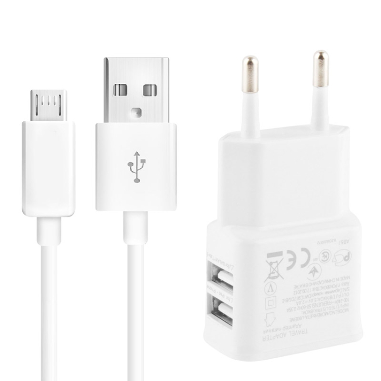 ADAPTATEUR UNIVERSEL DE VOYAGE AVEC 2 SORTIES USB - BLANC