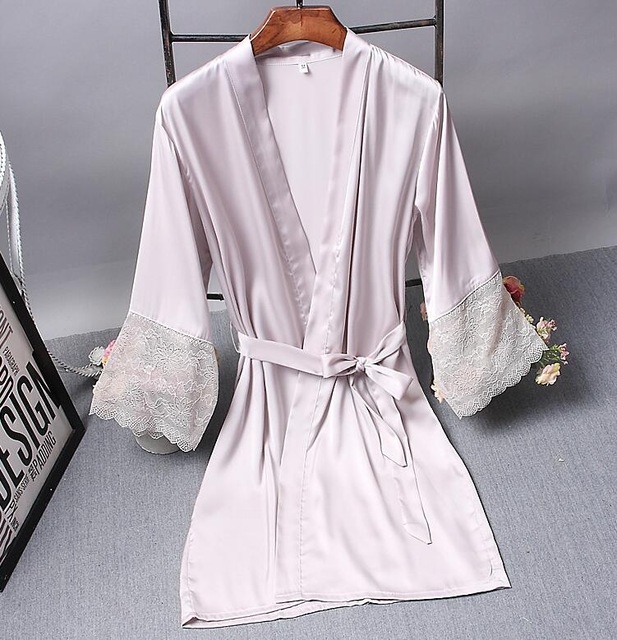 Batas Ropa de dormir elegante Mujeres de encaje sexy Vestir Kimono Bata de  baño de seda,