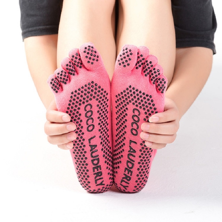 A Pair, Solid Color Non-slip Sweat-absorbent Yoga Socks Split Toe Socks for  Women, Size