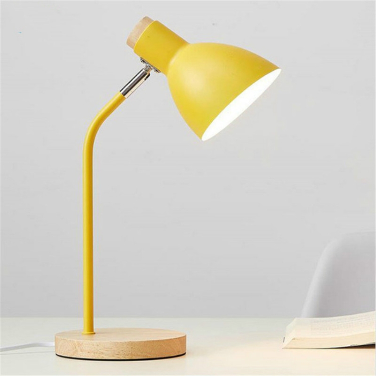 yellow light reading lamp