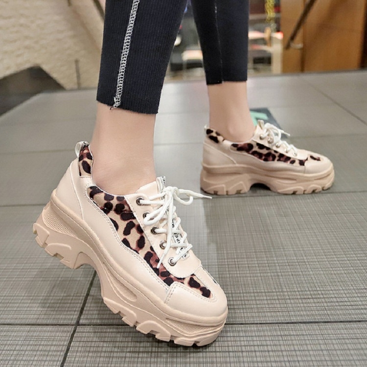 Platform sneakers hot sale size 4