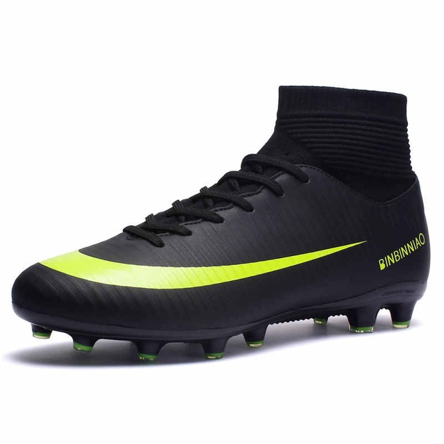 Mens football best sale boots size 8.5