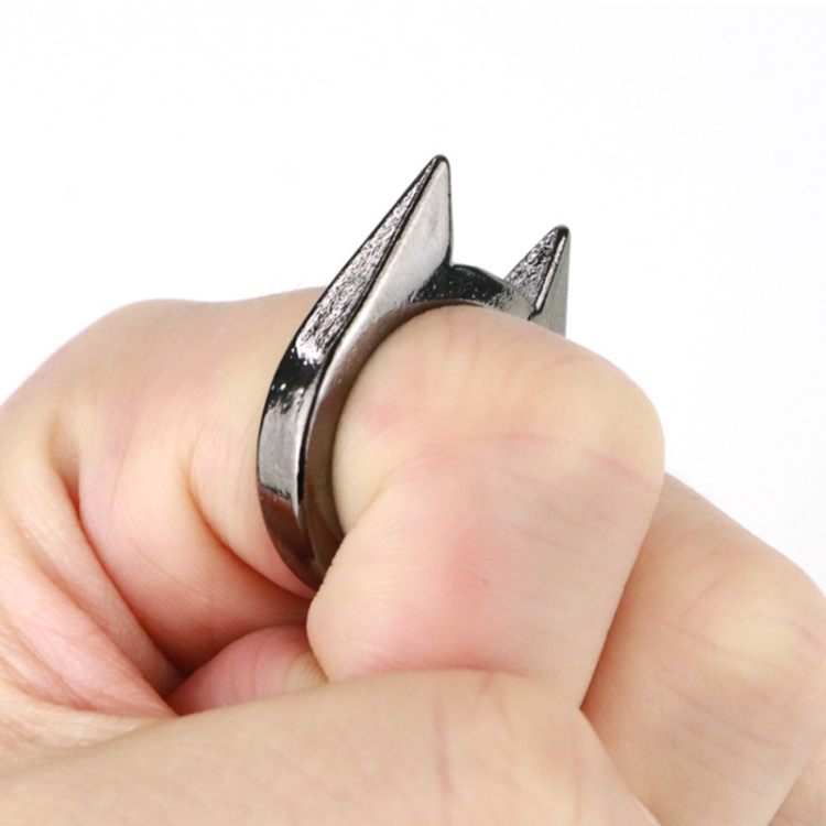 Women Men Safety Survival Ring Tool Self Defence Stainless Steel Finger Defense  Ring(Black)