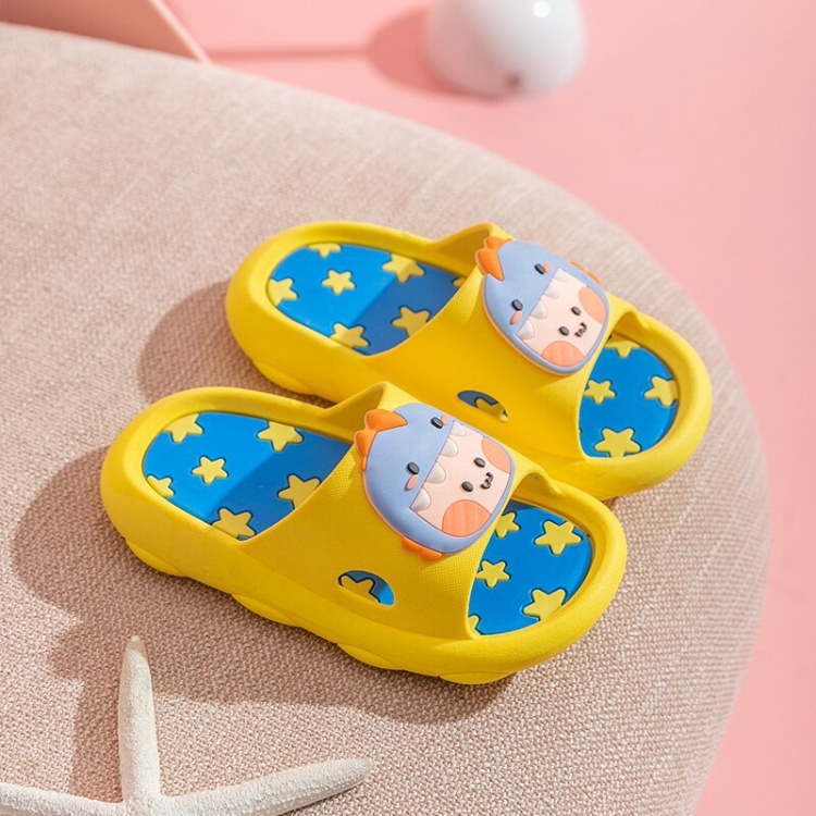 Children Slippers Cartoon Non slip Soft soled Sandals Size 32 33 Yellow