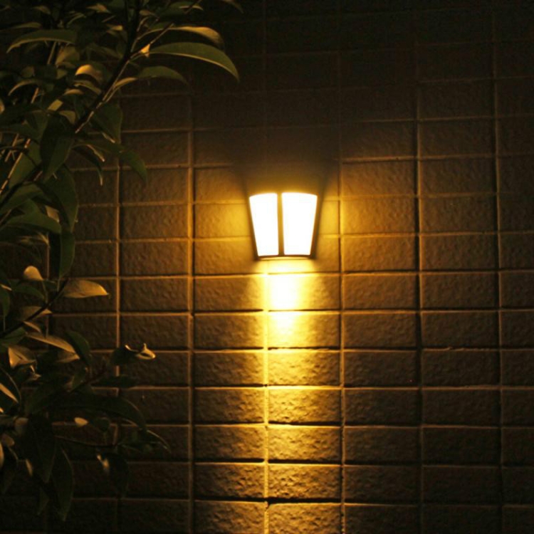 IP65 extérieur étanche à économie d'énergie LED lampe murale à énergie  solaire lampe de sécurité (