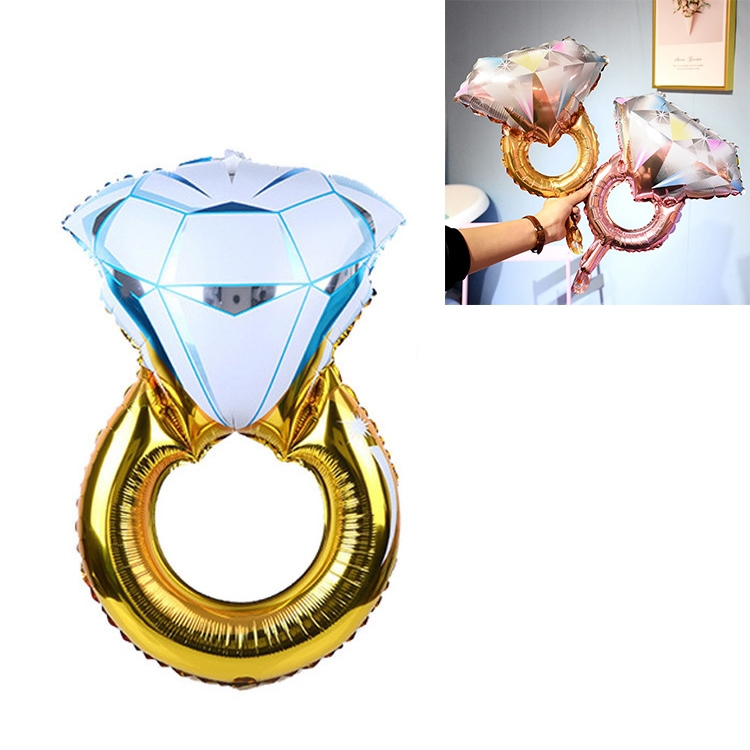 Amazon.com: Big Diamond Napkin Ring Crystal Rhinestone Sparkle Bling Huge  Napkin Holders, Heavy Sturdy Wedding Decoration (Clear, 2) : Home & Kitchen
