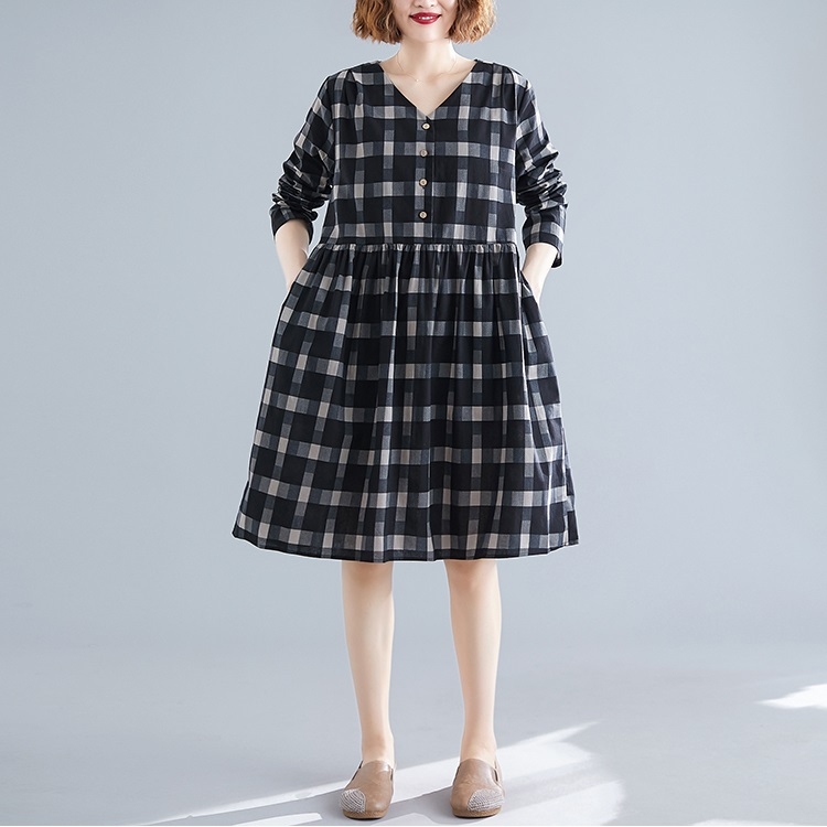 Large Size Loose Looking Thin Western Style Mid-length Plaid Dress (Color:Black  Size:XXL)