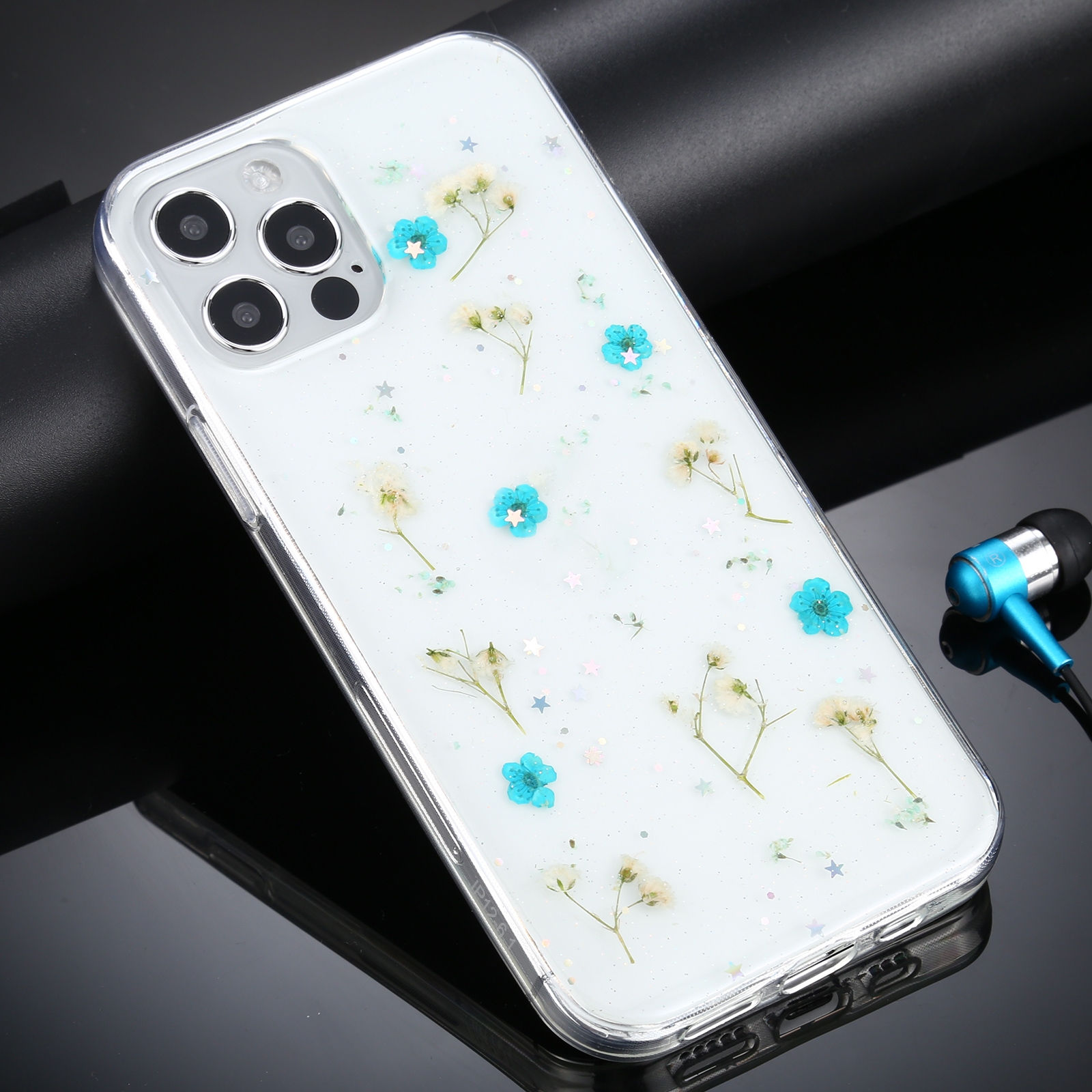 For iPhone 11 Pro Max Gypsophila Flowers Pattern TPU Protective Case (Green) - Shopkiz.com
