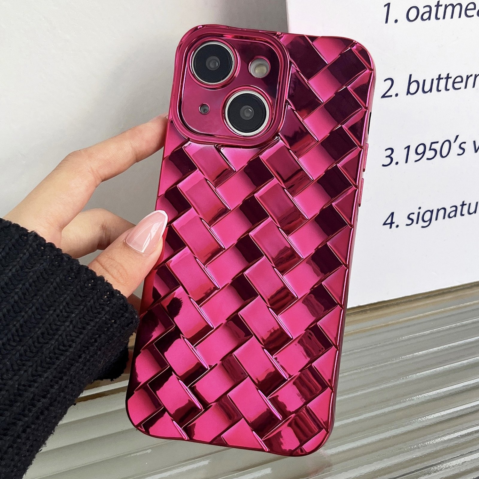 For iPhone 15 Retro Weave Texture Electroplating Phone Case(Rose Red) - Shopkiz.com