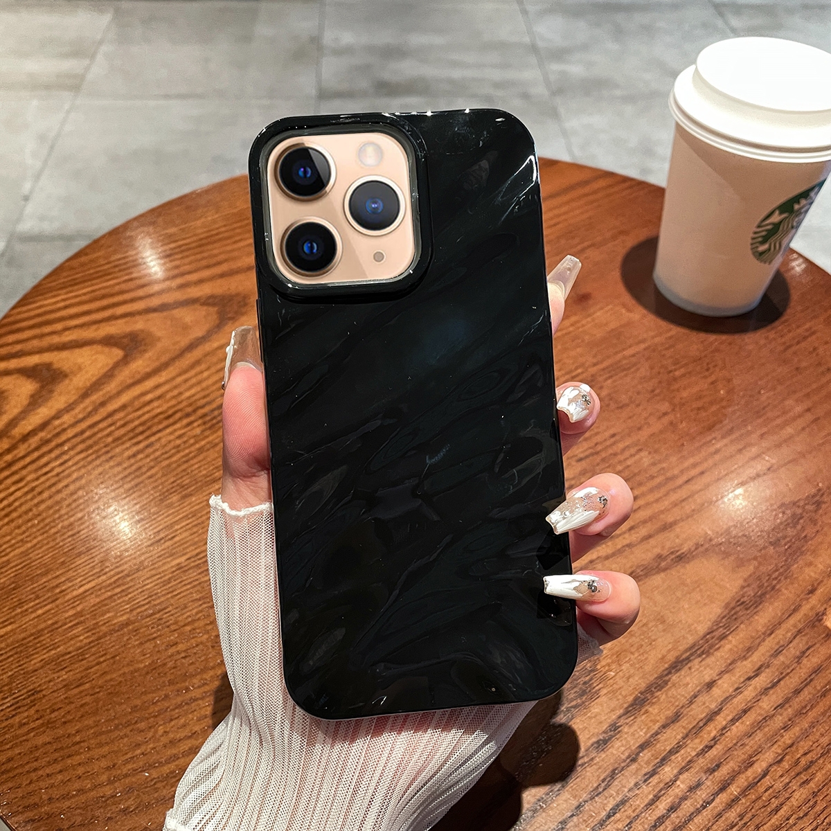 For iPhone 11 Pro Max Solid Color Wave Texture TPU Phone Case(Black) - Shopkiz.com