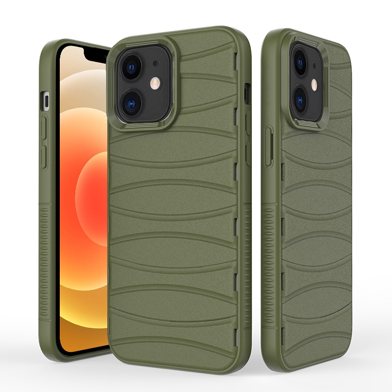 For iPhone 12 / 12 Pro Multi-tuyere Powerful Heat Dissipation Phone Case(Green) - Shopkiz.com