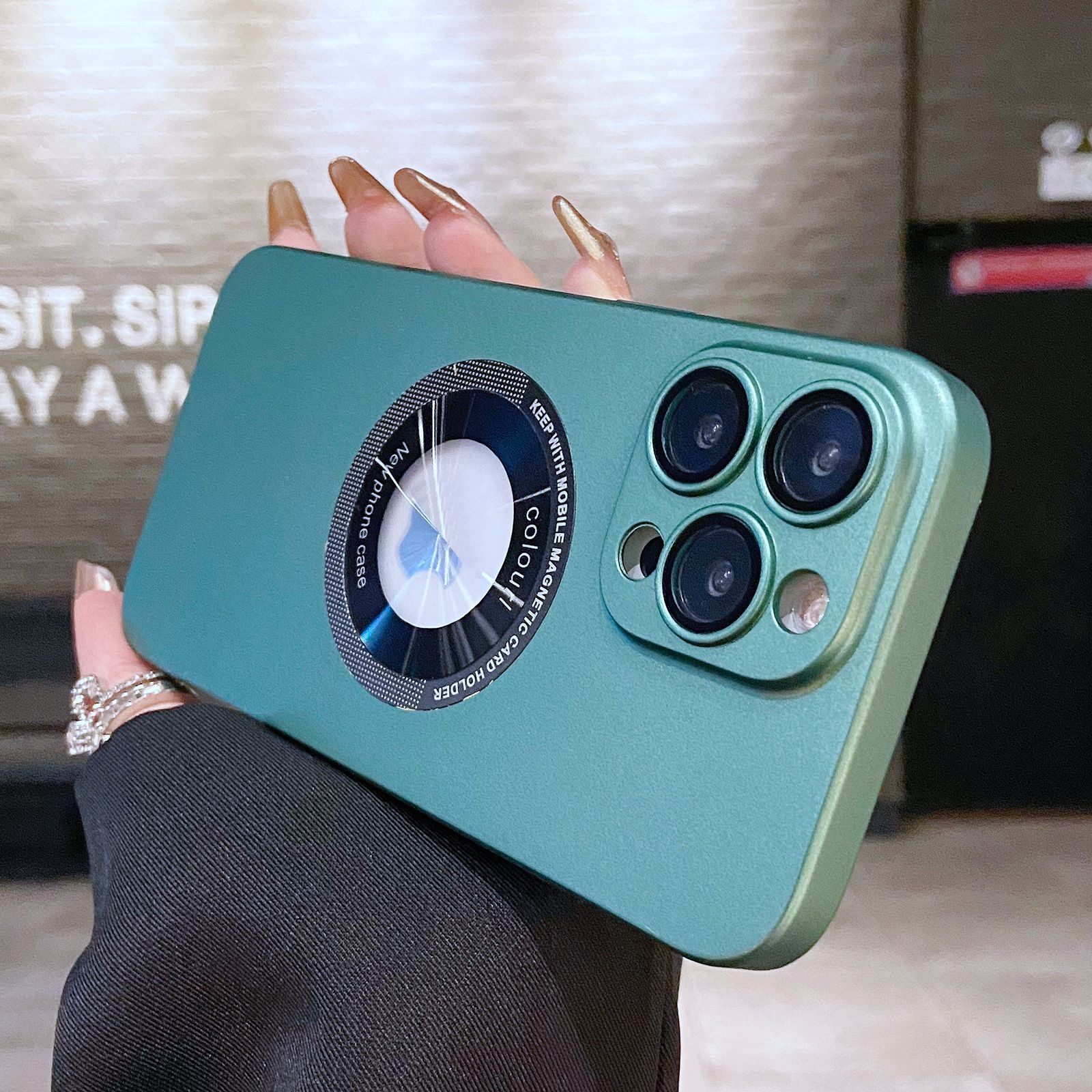 For iPhone 11 Pro Max Electroplating Oil Injection Magsafe Magnetic PC Phone Case(Green) - Shopkiz.com