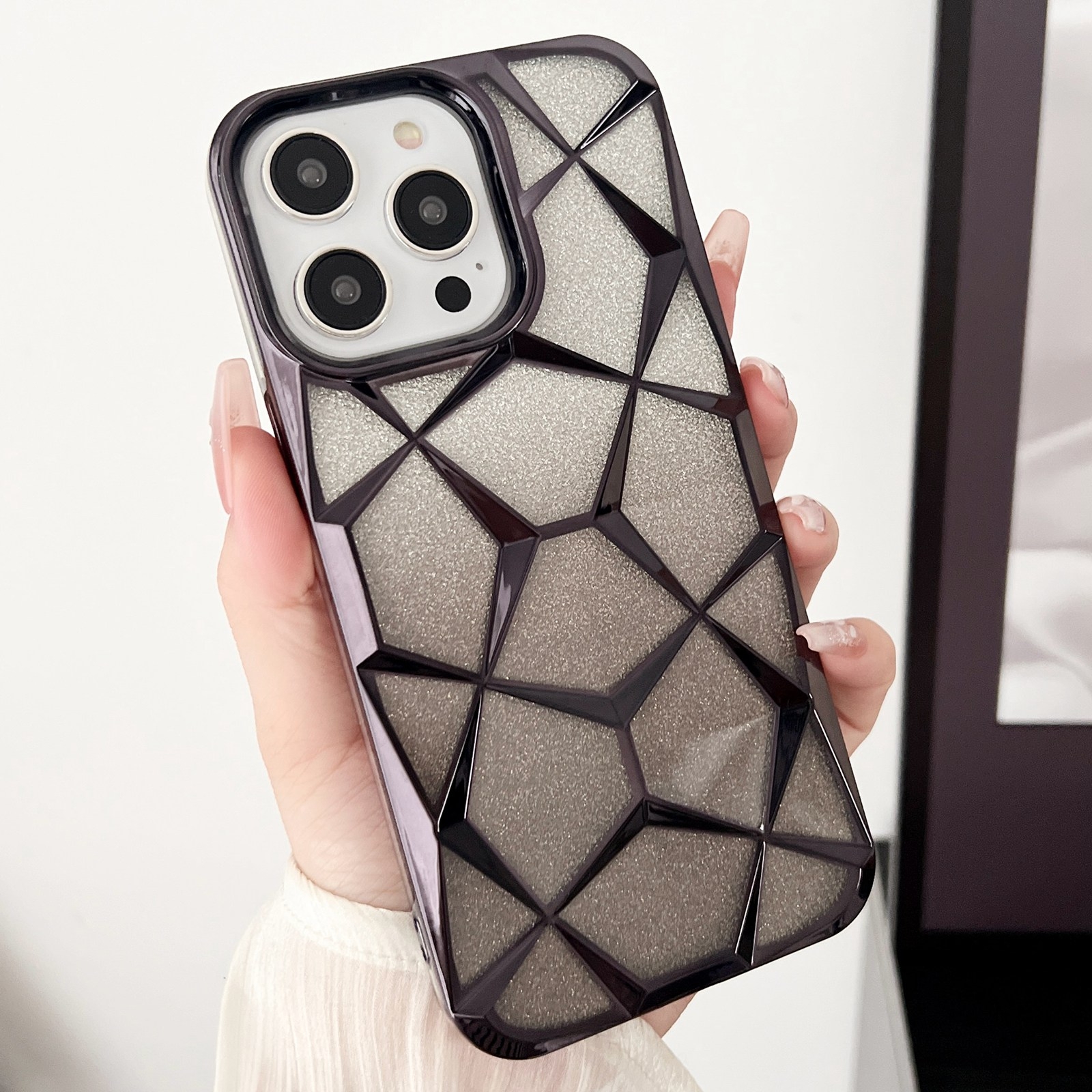 For iPhone 11 Pro Max Gradient Glitter Water Cube Electroplating TPU Phone Case(Black) - Shopkiz.com