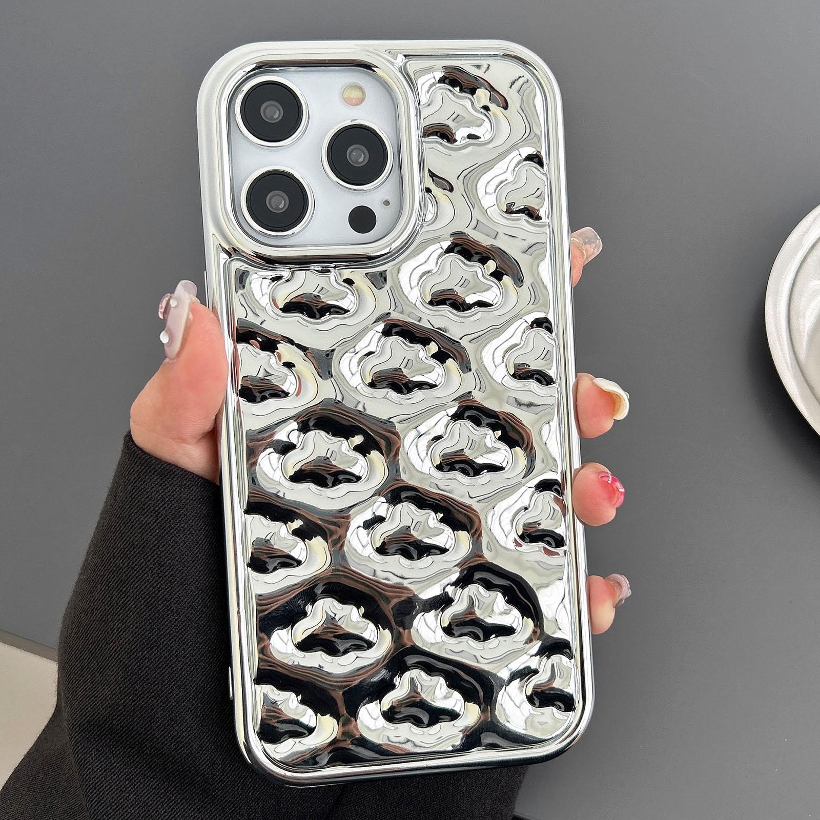 For iPhone 15 Pro Cloud Texture Electroplated TPU Phone Case(Silver) - Shopkiz.com