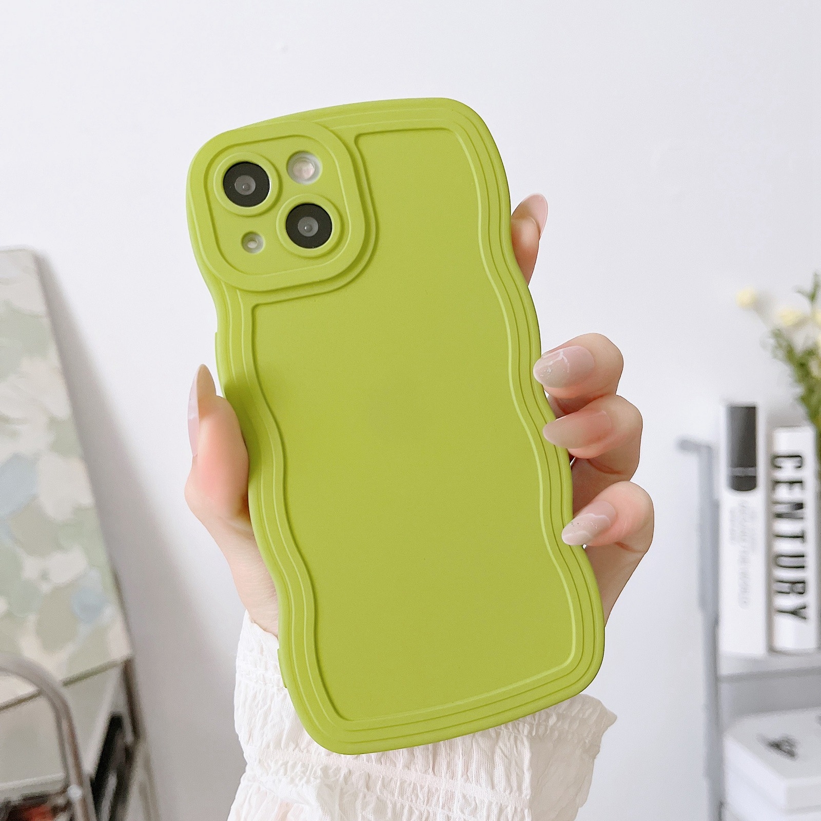 For iPhone 15 Plus Wave Edge Silicone Phone Case(Green) - Shopkiz.com
