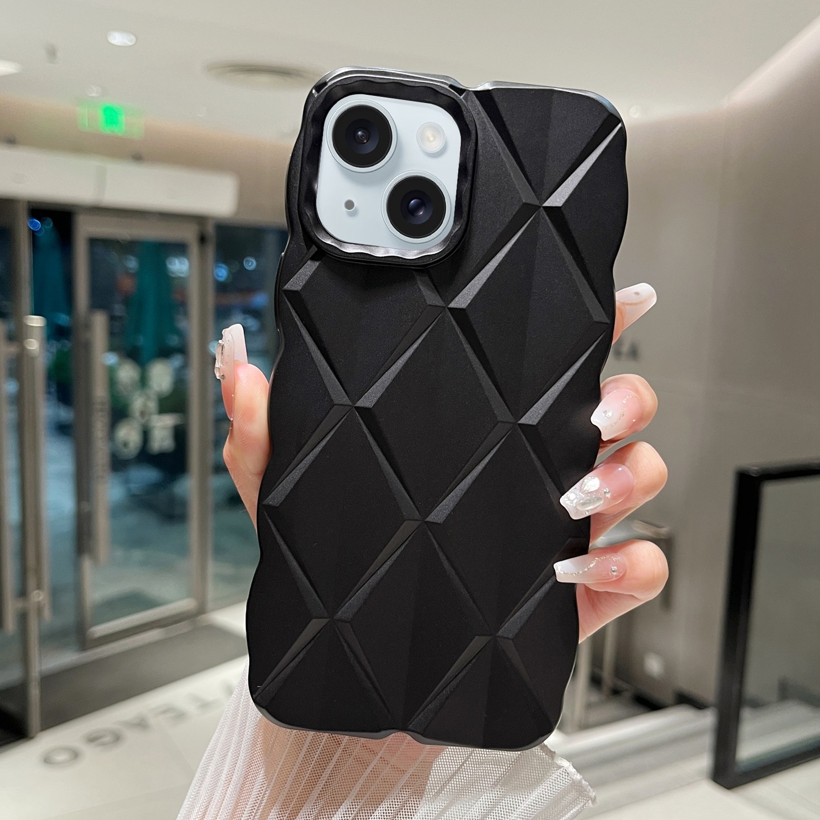 For iPhone 15 Metallic Paint Diamond Lattice Skin Feel Full Coverage Shockproof Phone Case(Black) - Shopkiz.com