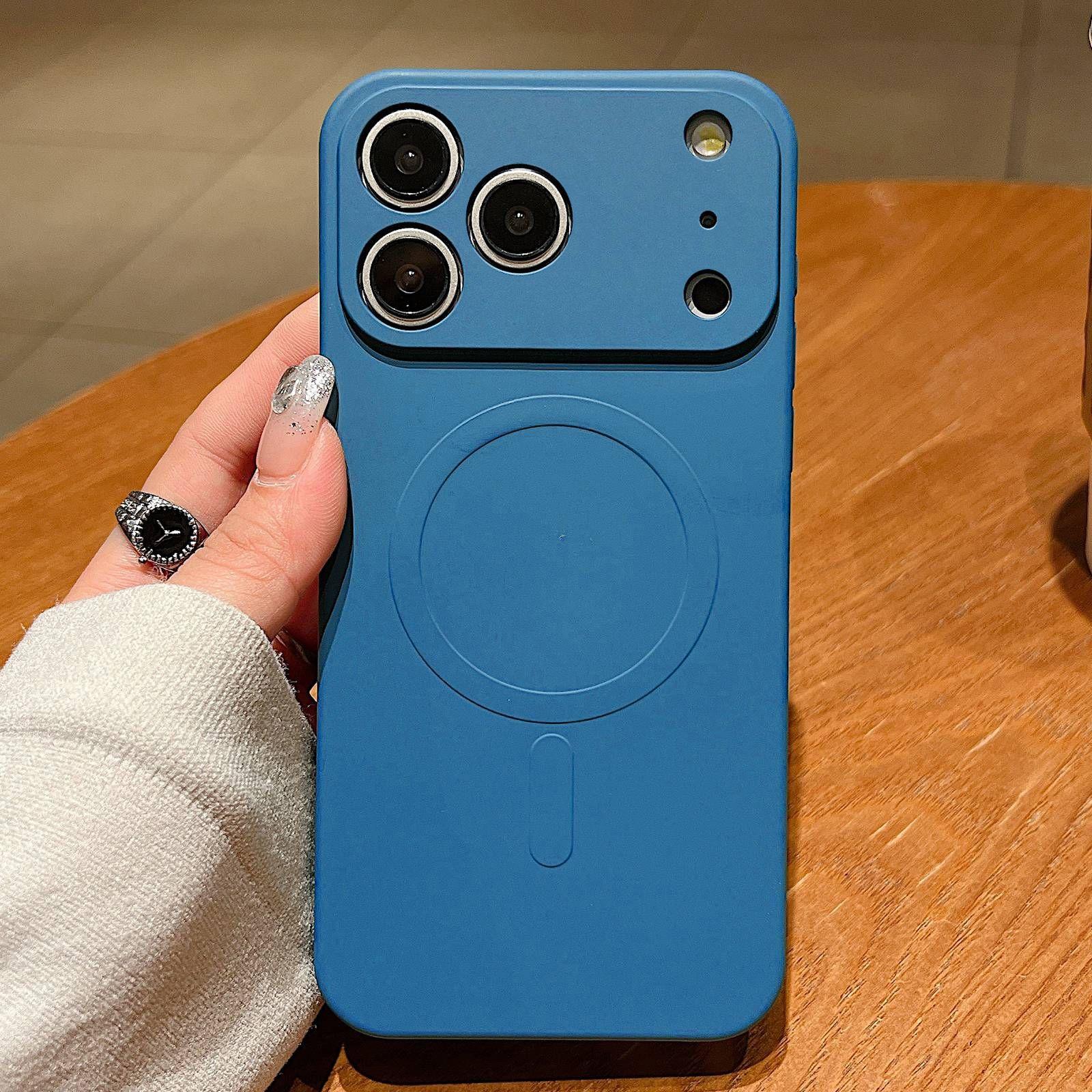 For iPhone 17 Pro Solid Color Liquid Silicone MagSafe Magnetic Phone Case(Royal Blue) - Shopkiz.com