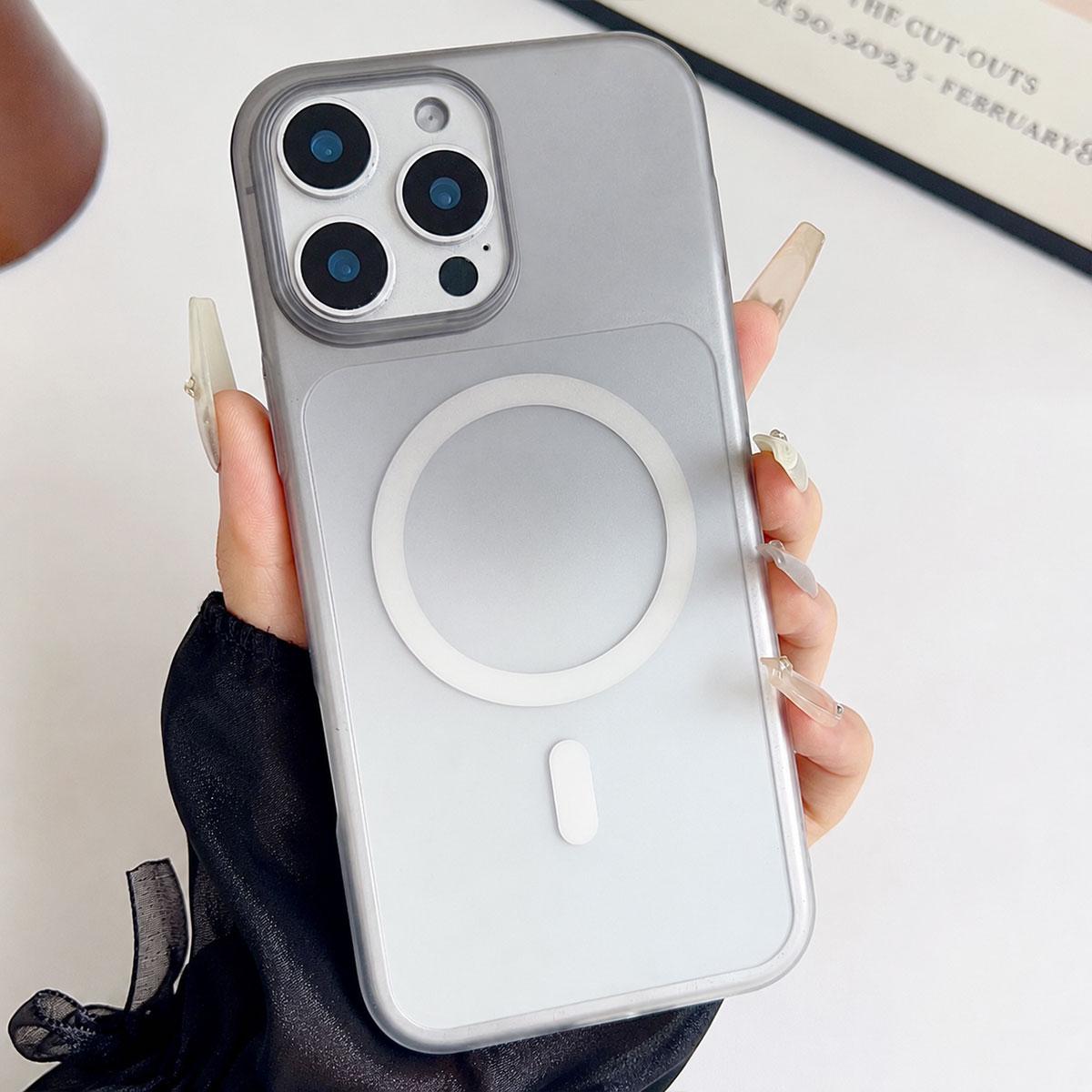 For iPhone 13 Pro Max Ice Mist Gradient Magnetic PC Phone Case(Gradient Black) - Shopkiz.com