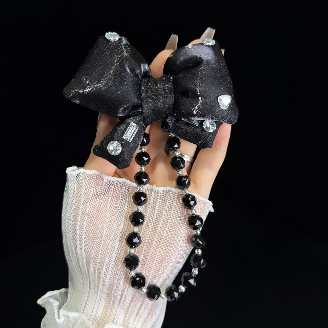 Sparkling Diamond Large Bow Pearl Phone Chain(Black) - Shopkiz.com