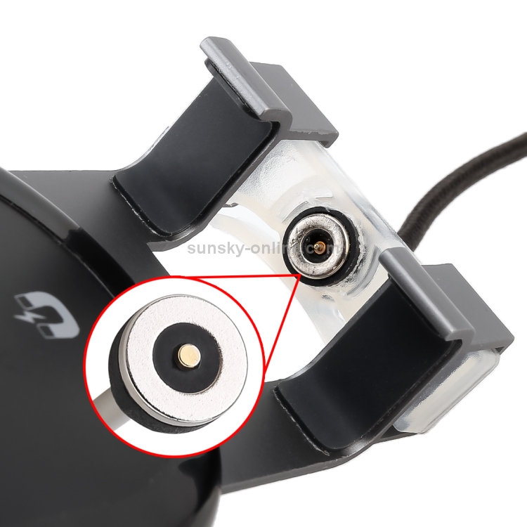 8 Pin Port Universal Car Air Outlet Mobile Phone Charging Bracket 8 Pin Port Universal Car Air Outlet Mobile Phone Charging Bracket