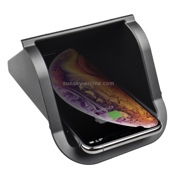 Car Qi Standard Wireless Charger 10W Quick Charging for Mercedes-Benz GLA / CLA 2015-2018, Left Driving Car Qi Standard Wireless Charger 10W Quick Charging for Mercedes-Benz GLA / CLA 2015-2018, Left Driving