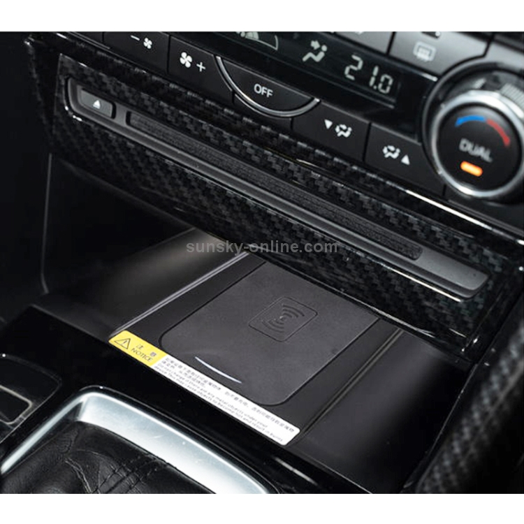 Car Qi Standard Wireless Charger 10W Quick Charging for Mazda CX4 2016-2019, Left Driving Car Qi Standard Wireless Charger 10W Quick Charging for Mazda CX4 2016-2019, Left Driving