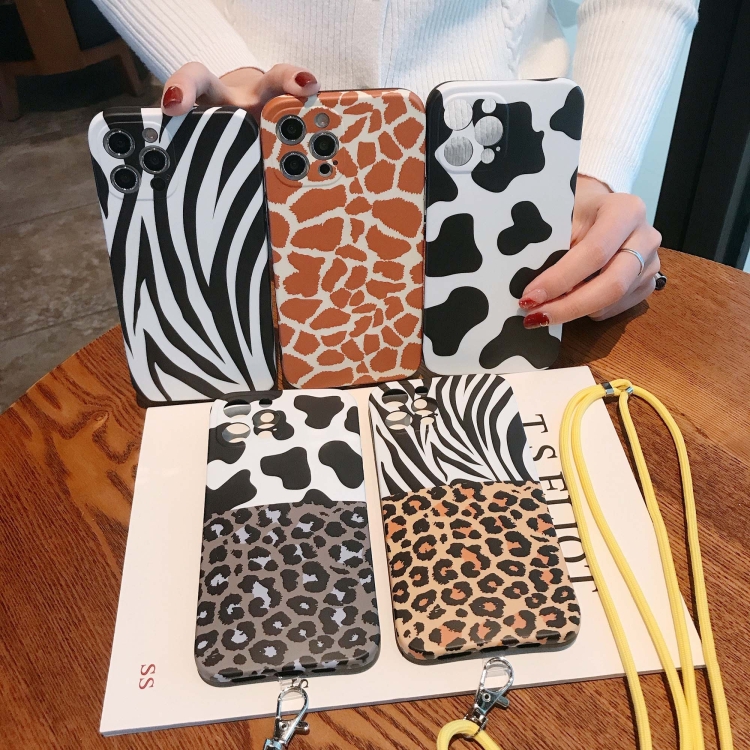 Animal Texture IMD Shockproof TPU Protective Case with Lanyard For iPhone 11 Pro Max(Leopard)