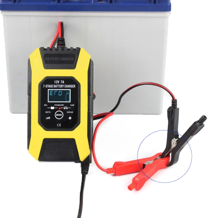 Acquista Caricabatteria per auto 12V6A Caricabatteria per moto Caricabatterie  per riparazione intelligente Caricabatterie 12v US/UK/EU