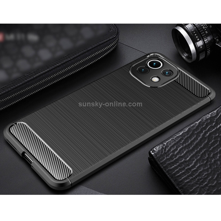 Compre Textura de Fibra de Carbono a Prueba de Choque Case de Teléfono TPU  Ultra Slim Para Xiaomi Mi 11 Lite 4G / 5G / 11 Lite 5g ne - Negro en China