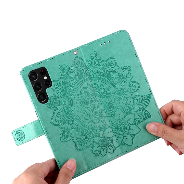 Samsung Galaxy S22 UItra 5G 7-petal Flowers Embossed Flip Leather Phone Case with Holder & Card Slots(Green) Samsung Galaxy S22 UItra 5G 7-petal Flowers Embossed Flip Leather Phone Case with Holder & Card Slots(Green)