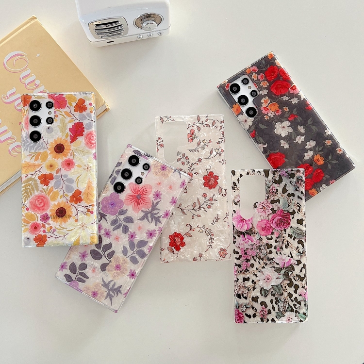 For Samsung Galaxy S22+ 5G Shell Pattern Flower TPU Phone Case(Red Flower) For Samsung Galaxy S22+ 5G Shell Pattern Flower TPU Phone Case(Red Flower)
