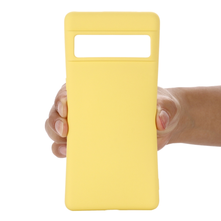 Google Pixel 8 Pure Color Liquid Silicone Shockproof Phone Case - Yellow