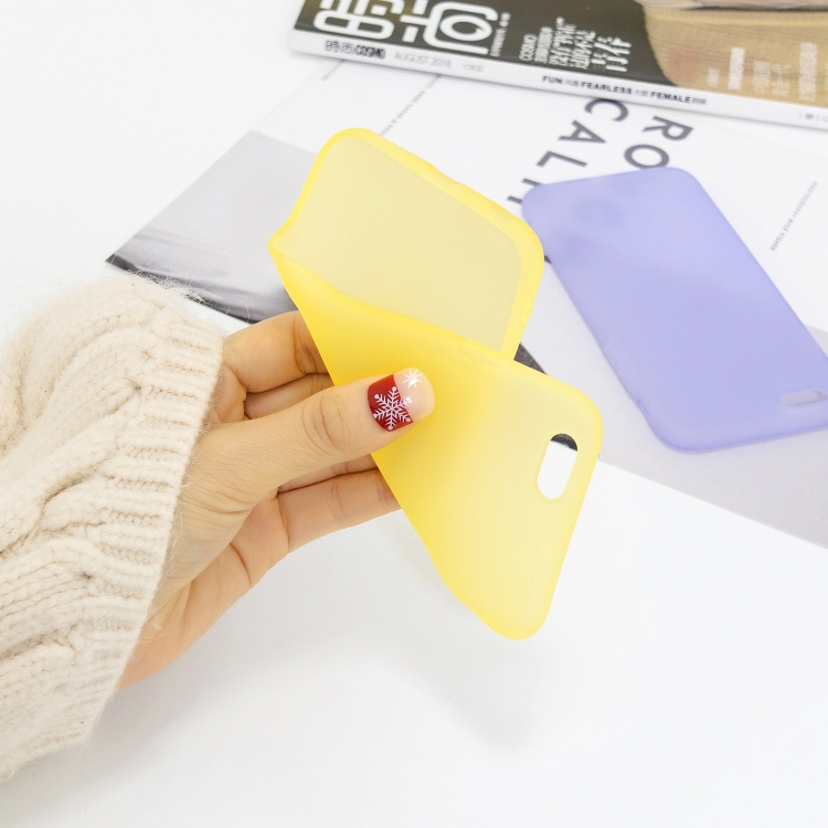 For iPhone 6s / 6 1.5mm Liquid Emulsion Translucent TPU case(Yellow)