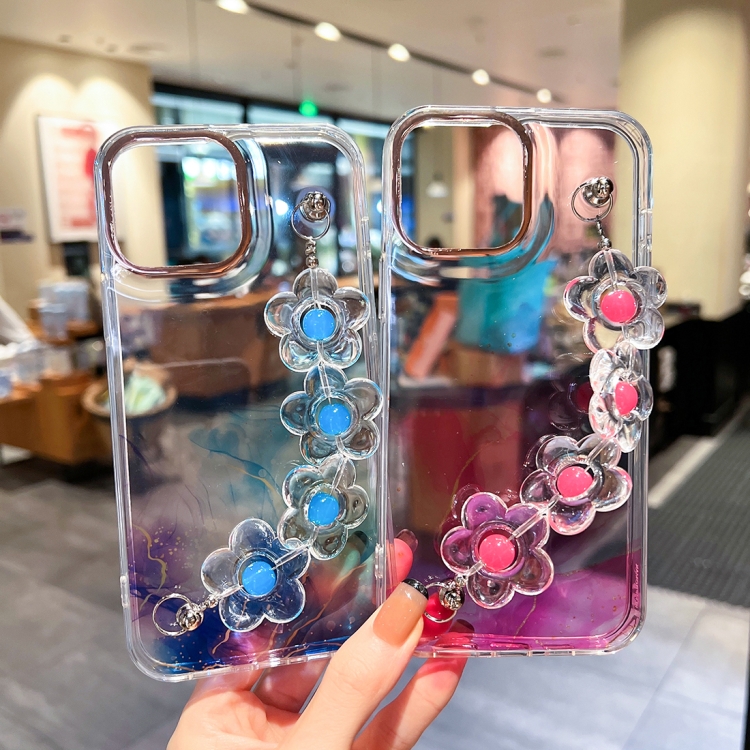 iPhone 14 Plus용 골드 헤일로 마블 패턴 케이스와 플라워 팔찌(핑크)