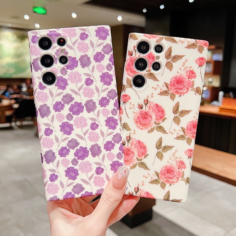 For Samsung Galaxy S22 5G Small Floral Phone Case(Black Red Flower)