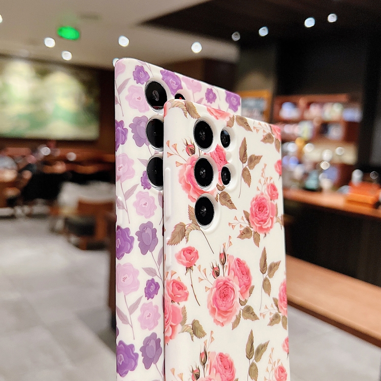 For Samsung Galaxy S22 5G Small Floral Lanyard Phone Case(Black Red Flower)