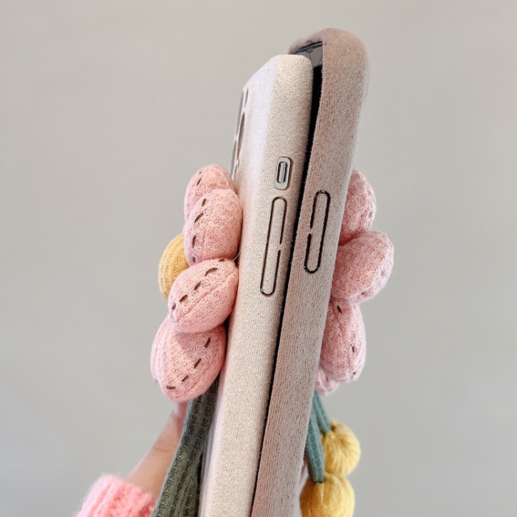 For iPhone 11 Chrysanthemum Woolen Phone Case(Yellow) For iPhone 11 Chrysanthemum Woolen Phone Case(Yellow)