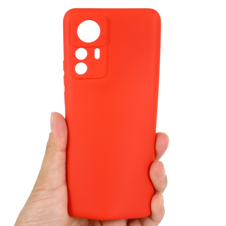 Funda Xiaomi 12T y Pro Magnetica anti golpes roja. Tacto sedoso fabuloso.