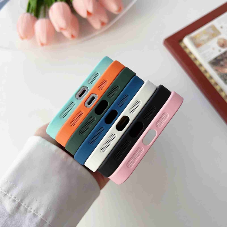 For iPhone 14 Skin Feel CD Texture MagSafe Magnetic Phone Case(Dark Green) For iPhone 14 Skin Feel CD Texture MagSafe Magnetic Phone Case(Dark Green)