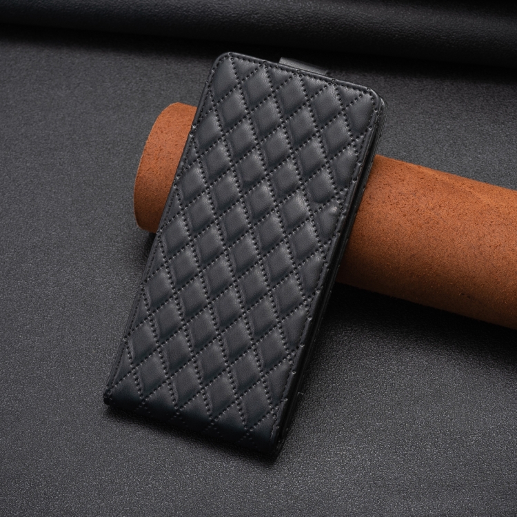 For iPhone 16 Plus Diamond Lattice Vertical Flip Leather Phone Case(Black) For iPhone 16 Plus Diamond Lattice Vertical Flip Leather Phone Case(Black)